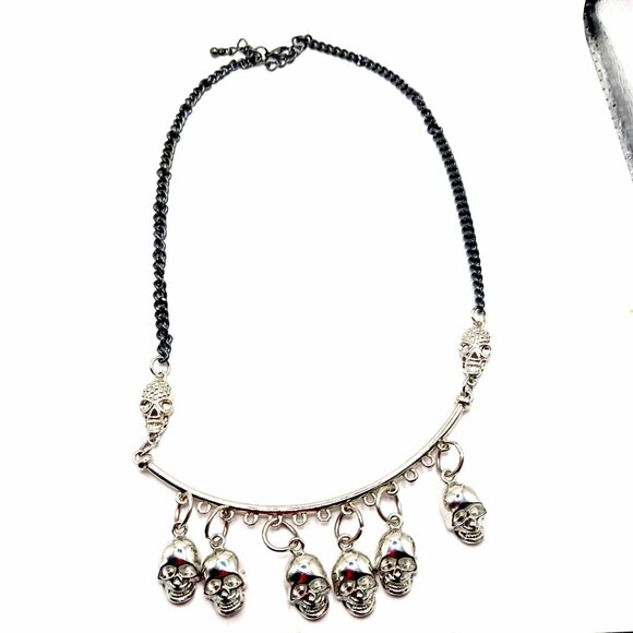 Six Skull Goth Semi Circular Bib Silver + Black Tone Necklace-19 inches - Picture 1 of 7